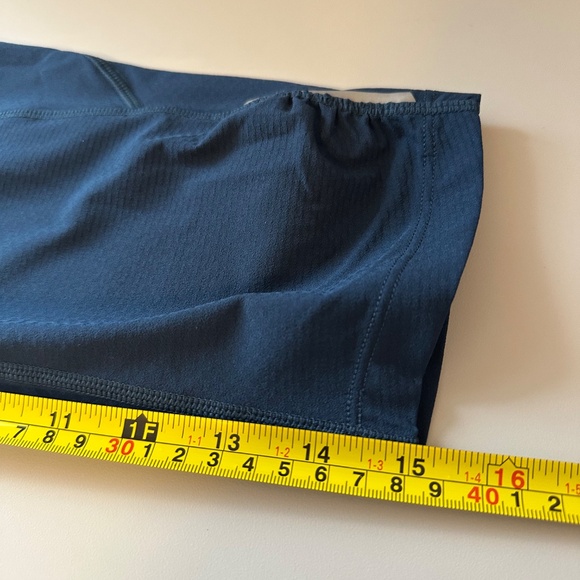 NWT Athleta Dobby Be Free Knicker Capri Leggings | Size XS - Picture 11 of 11